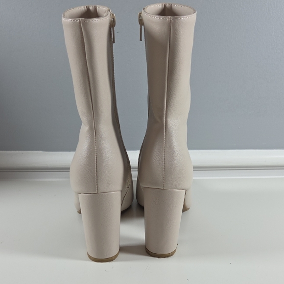 BAMBOO Cream Heeled Boots - Picture 4 of 6